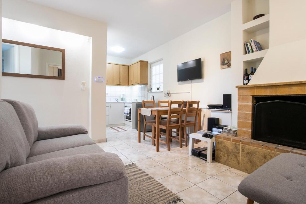 Anavyssos 1 Bedrm 4 Prs Flat 5Min Walk From Beach المظهر الخارجي الصورة