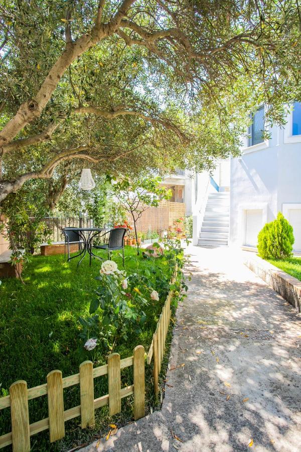 Anavyssos 1 Bedrm 4 Prs Flat 5Min Walk From Beach المظهر الخارجي الصورة