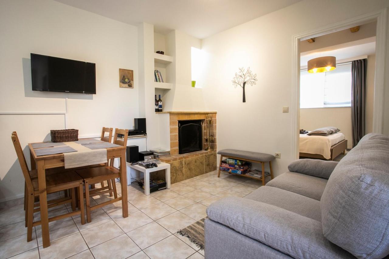 Anavyssos 1 Bedrm 4 Prs Flat 5Min Walk From Beach المظهر الخارجي الصورة